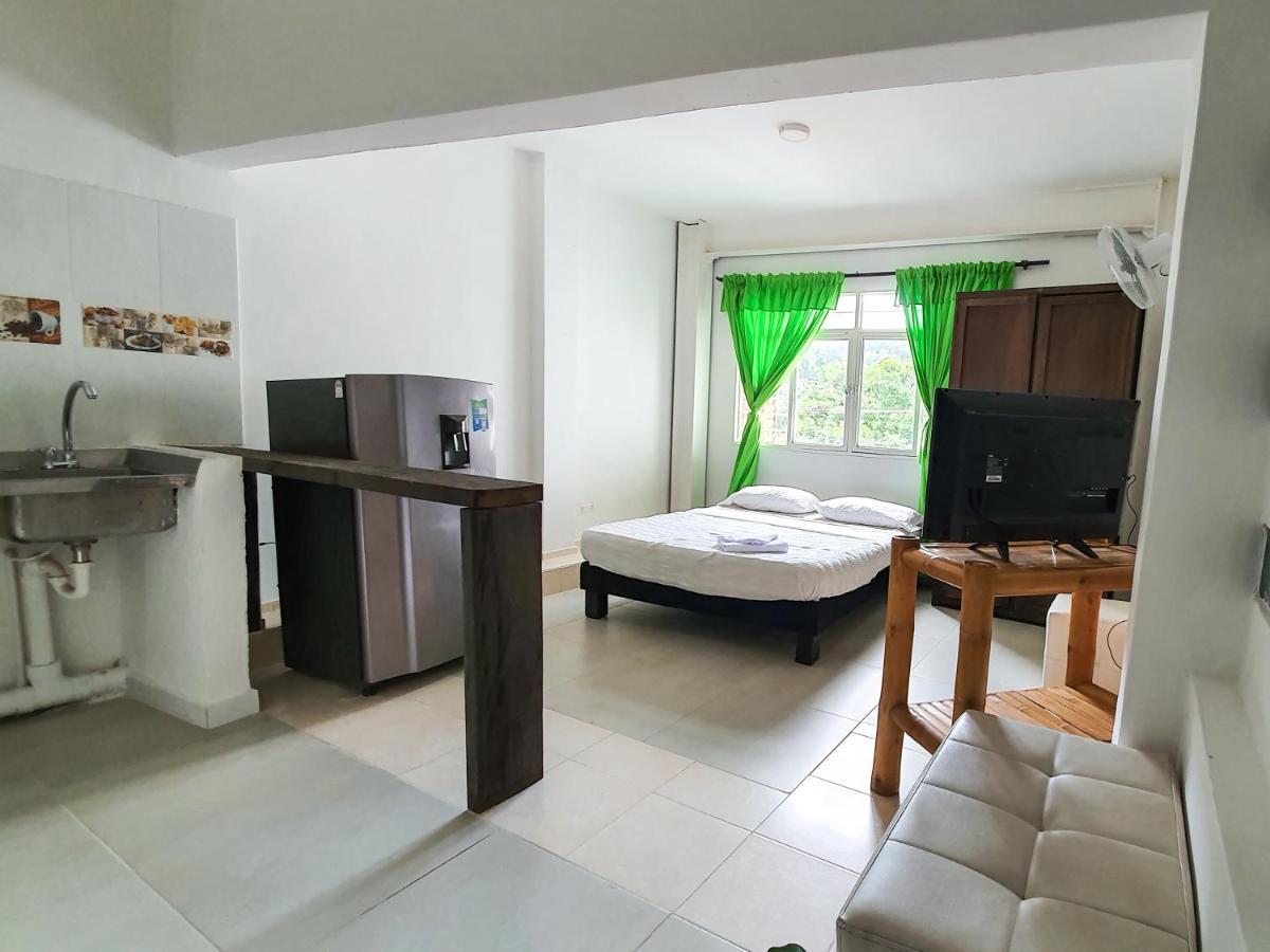 קאלי Hostal La Mercedes Street מראה חיצוני תמונה