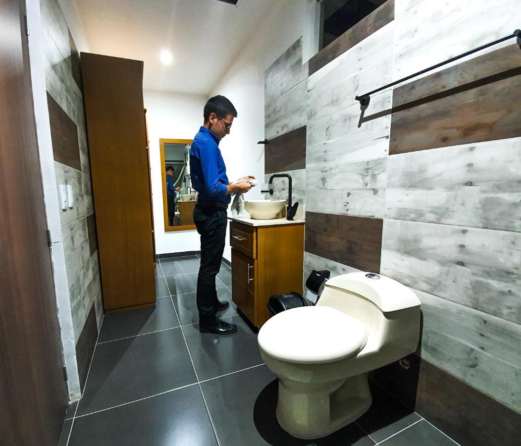 קאלי Hostal La Mercedes Street מראה חיצוני תמונה