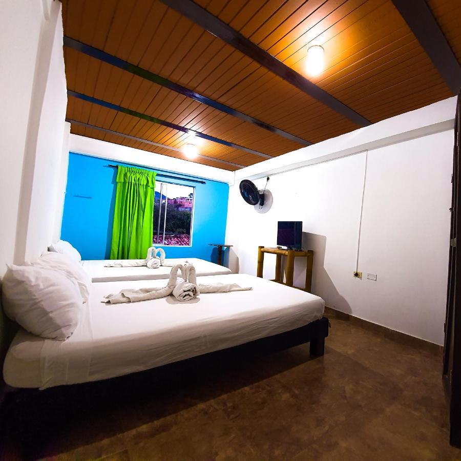 קאלי Hostal La Mercedes Street מראה חיצוני תמונה