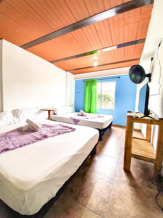 קאלי Hostal La Mercedes Street מראה חיצוני תמונה